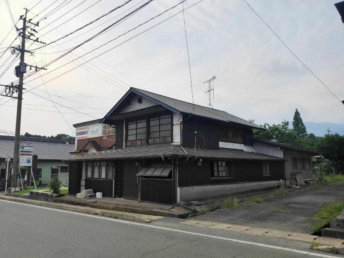 Momiji Hostel Minamiaso Екстер'єр фото