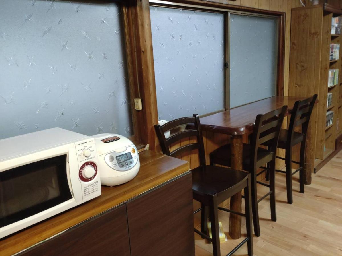 Momiji Hostel Minamiaso Екстер'єр фото